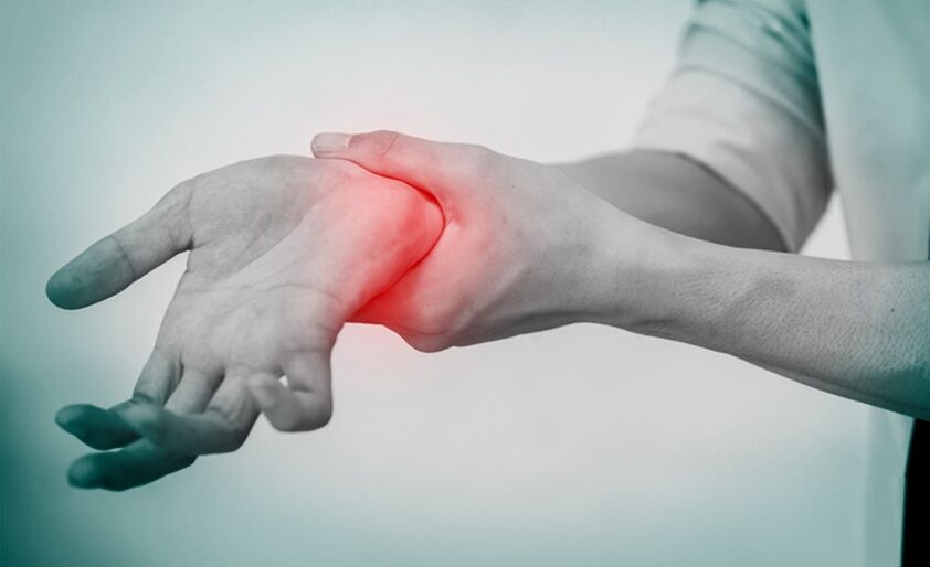 pain with osteoarthritis of the wrist joint